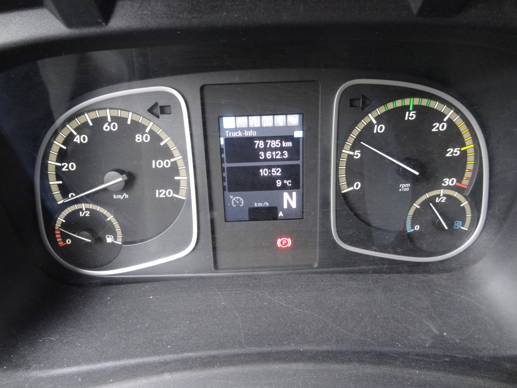 Mercedes-Benz Atego 1023 Palfinger 6501 bis 14.5 Meter - شاحنة كرين, شاحنات مسطحة: صور 3 Mercedes-Benz Atego 1023 Palfinger 6501 bis 14.5 Meter - شاحنة كرين, شاحنات مسطحة: صور 3