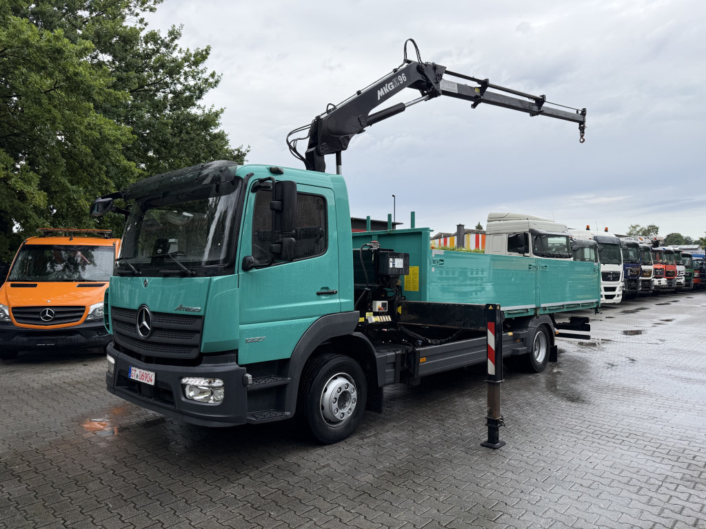 Mercedes-Benz Atego 1227 Kran MKG 96 - شاحنات مسطحة, شاحنة كرين: صور 1 Mercedes-Benz Atego 1227 Kran MKG 96 - شاحنات مسطحة, شاحنة كرين: صور 1