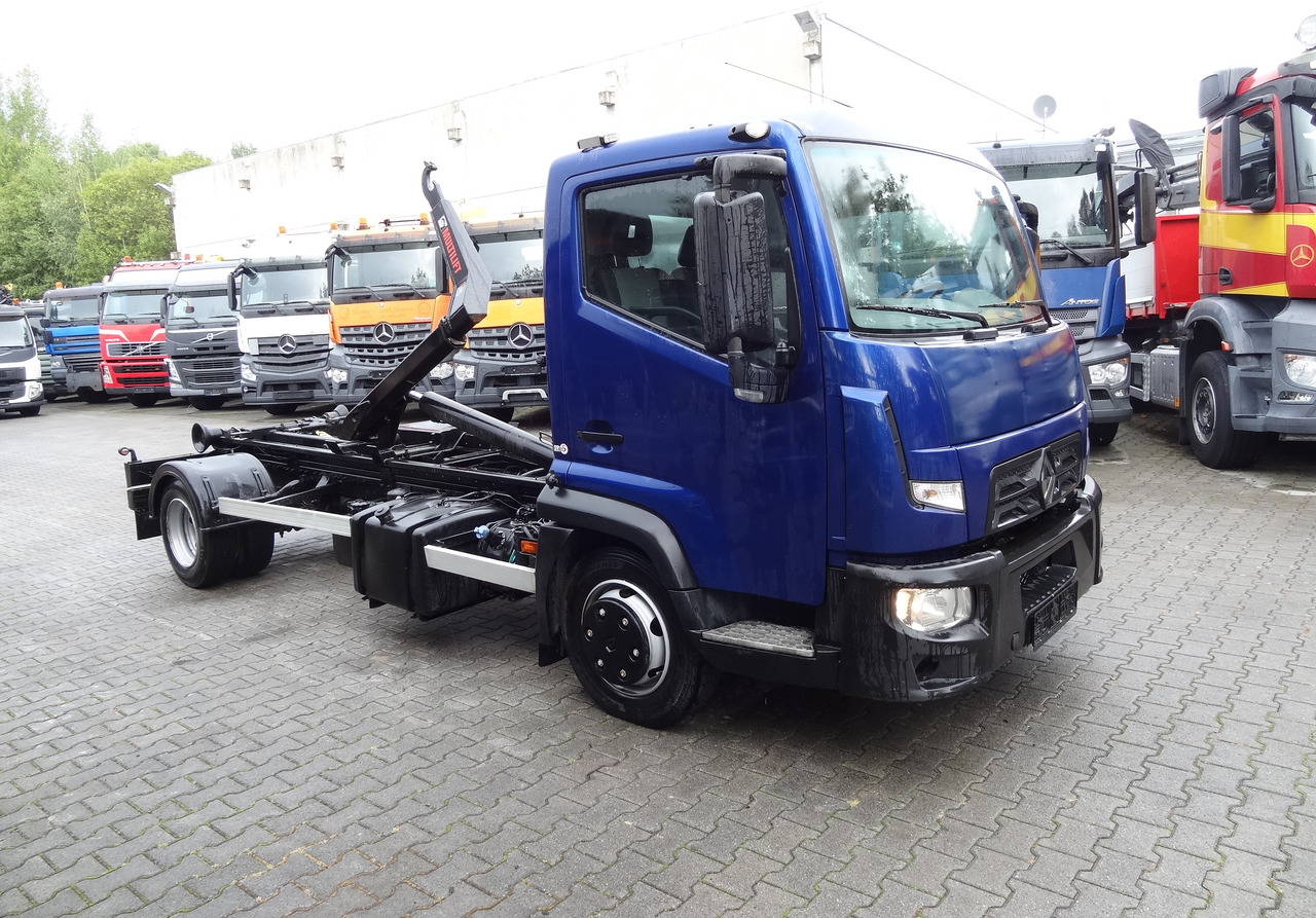 شاحنة ذات الخطاف Renault D180.75 Haken Multilift: صور 8
