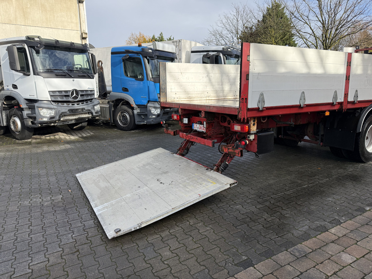 Volvo FM330 Kran Effer 165 bis 20 Meter - شاحنات مسطحة, شاحنة كرين: صور 2 Volvo FM330 Kran Effer 165 bis 20 Meter - شاحنات مسطحة, شاحنة كرين: صور 2