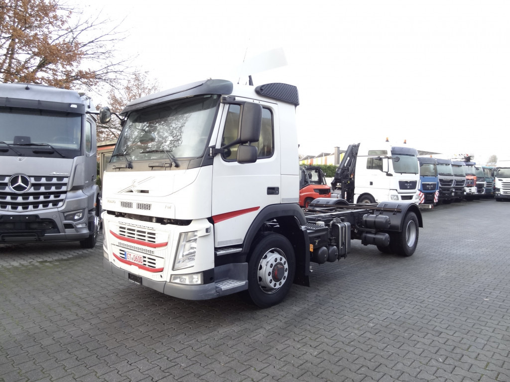 Volvo FM420 4X4 X-Track - الشاسيه شاحنة: صور 1 Volvo FM420 4X4 X-Track - الشاسيه شاحنة: صور 1