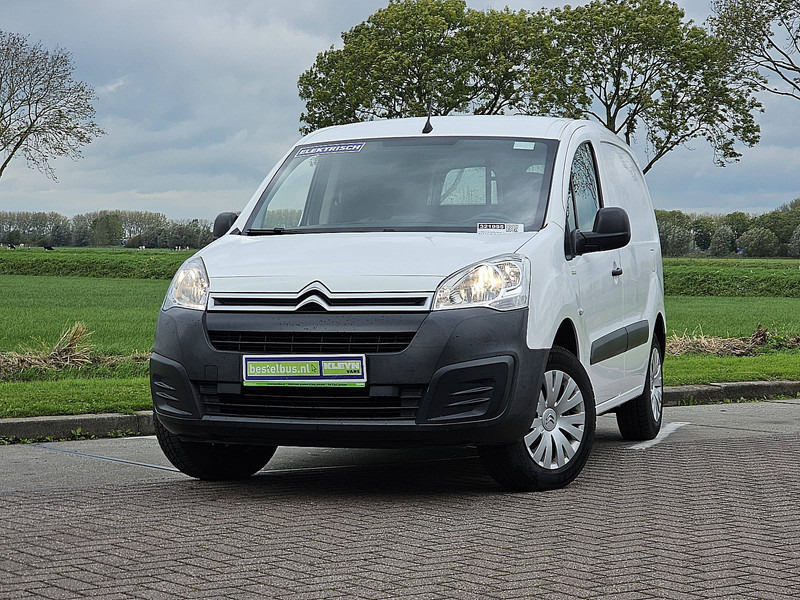 Citroën Berlingo 1.1 23kWH NAP Airco ! - الشاحنات الصغيرة صندوق مغلق, فان كهربائية: صور 1 Citroën Berlingo 1.1 23kWH NAP Airco ! - الشاحنات الصغيرة صندوق مغلق, فان كهربائية: صور 1