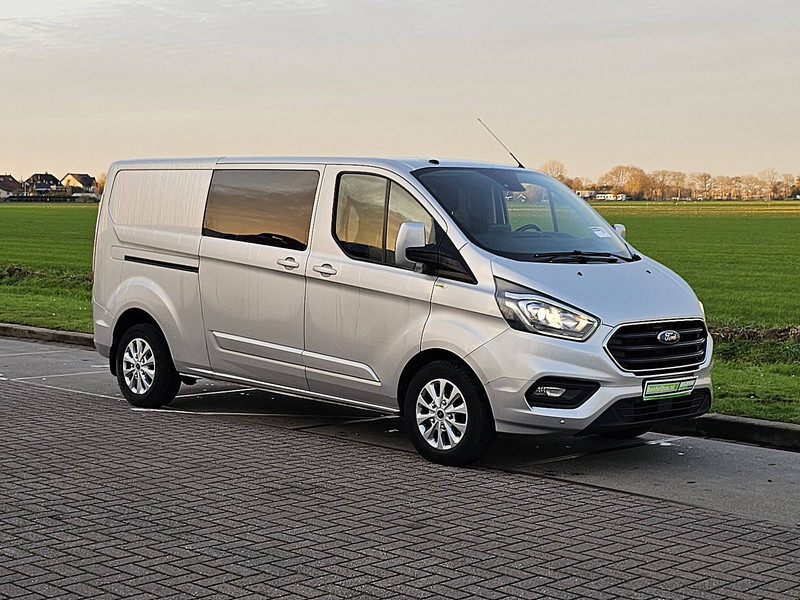 Ford Transit Custom 2.0 TDCI 170 AUT DC LIM. - فان المدمجة: صور 5 Ford Transit Custom 2.0 TDCI 170 AUT DC LIM. - فان المدمجة: صور 5