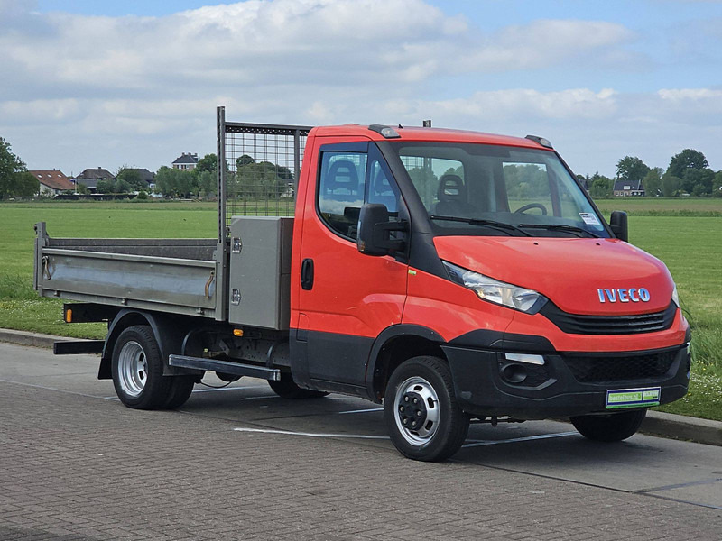 Iveco Daily 35C12 Kipper Kist AC Euro6 - قلاب صغير: صور 5 Iveco Daily 35C12 Kipper Kist AC Euro6 - قلاب صغير: صور 5