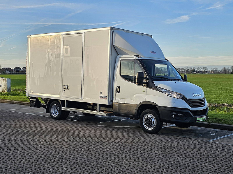 Iveco Daily 35C16 Bakwagen Laadklep ! - الشاحنات الصغيرة صندوق مغلق: صور 5 Iveco Daily 35C16 Bakwagen Laadklep ! - الشاحنات الصغيرة صندوق مغلق: صور 5
