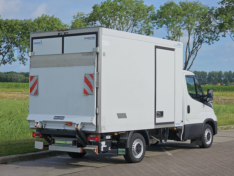 Iveco Daily 35S14 Koelwagen/Vriezer AC - الشاحنات الصغيرة المبردة: صور 3 Iveco Daily 35S14 Koelwagen/Vriezer AC - الشاحنات الصغيرة المبردة: صور 3