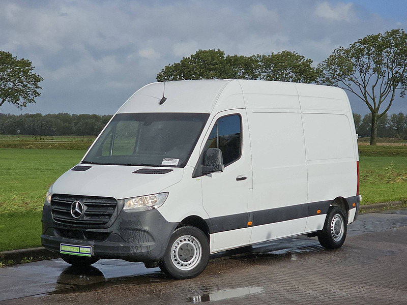 Mercedes-Benz Sprinter 311 CDI L2H2 - فان: صور 2 Mercedes-Benz Sprinter 311 CDI L2H2 - فان: صور 2
