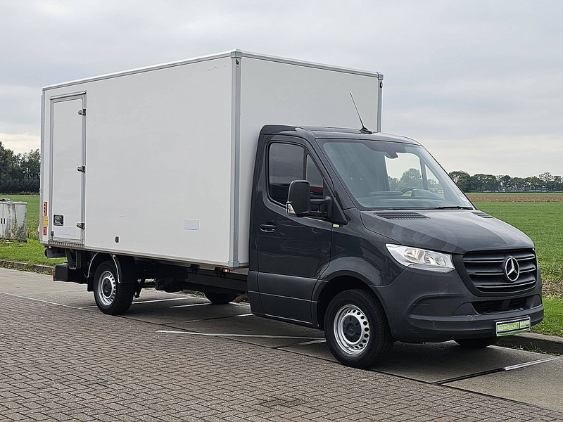 Mercedes-Benz Sprinter 314 Bakwagen Laadklep! - الشاحنات الصغيرة صندوق مغلق: صور 5 Mercedes-Benz Sprinter 314 Bakwagen Laadklep! - الشاحنات الصغيرة صندوق مغلق: صور 5