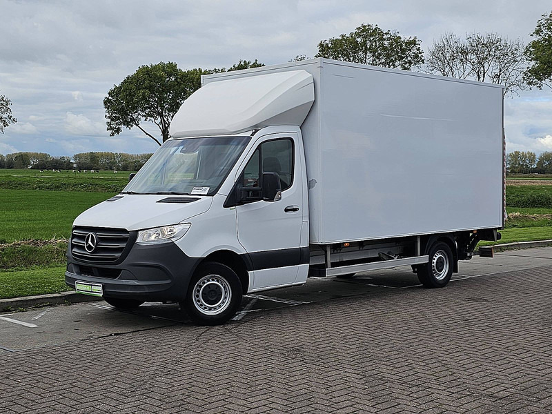 Mercedes-Benz Sprinter 314 Bakwagen Laadklep! - الشاحنات الصغيرة صندوق مغلق: صور 2 Mercedes-Benz Sprinter 314 Bakwagen Laadklep! - الشاحنات الصغيرة صندوق مغلق: صور 2