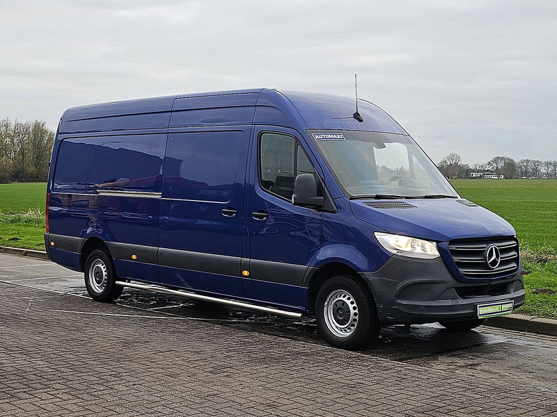 Mercedes-Benz Sprinter 314 CDI 2.2 AUT. L3H2 - فان: صور 5 Mercedes-Benz Sprinter 314 CDI 2.2 AUT. L3H2 - فان: صور 5