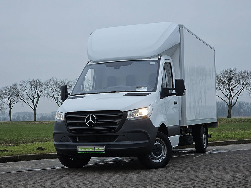 Mercedes-Benz Sprinter 315 Bakwagen Laadklep! - الشاحنات الصغيرة صندوق مغلق: صور 1 Mercedes-Benz Sprinter 315 Bakwagen Laadklep! - الشاحنات الصغيرة صندوق مغلق: صور 1