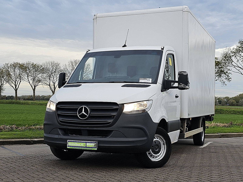 Mercedes-Benz Sprinter 315 Bakwagen Laadklep! - الشاحنات الصغيرة صندوق مغلق: صور 1 Mercedes-Benz Sprinter 315 Bakwagen Laadklep! - الشاحنات الصغيرة صندوق مغلق: صور 1
