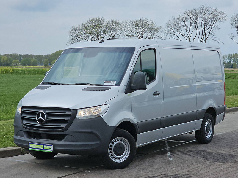 Mercedes-Benz Sprinter 315 L2H1 RWD Mbux! - فان: صور 2 Mercedes-Benz Sprinter 315 L2H1 RWD Mbux! - فان: صور 2