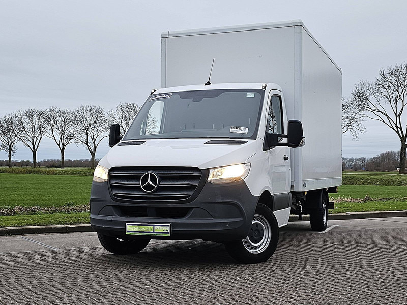 Mercedes-Benz Sprinter 316 Bakwagen Laadklep! - الشاحنات الصغيرة صندوق مغلق: صور 1 Mercedes-Benz Sprinter 316 Bakwagen Laadklep! - الشاحنات الصغيرة صندوق مغلق: صور 1