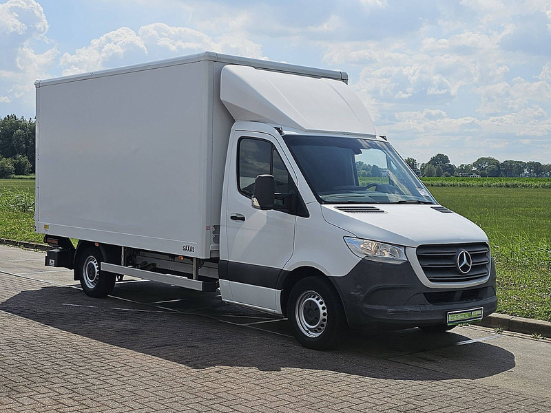 Mercedes-Benz Sprinter 316 Bakwagen Laadklep! - الشاحنات الصغيرة صندوق مغلق: صور 5 Mercedes-Benz Sprinter 316 Bakwagen Laadklep! - الشاحنات الصغيرة صندوق مغلق: صور 5