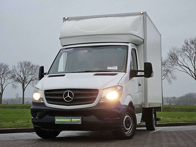 Mercedes-Benz Sprinter 316 Bakwagen Laadklep! - الشاحنات الصغيرة صندوق مغلق: صور 1 Mercedes-Benz Sprinter 316 Bakwagen Laadklep! - الشاحنات الصغيرة صندوق مغلق: صور 1
