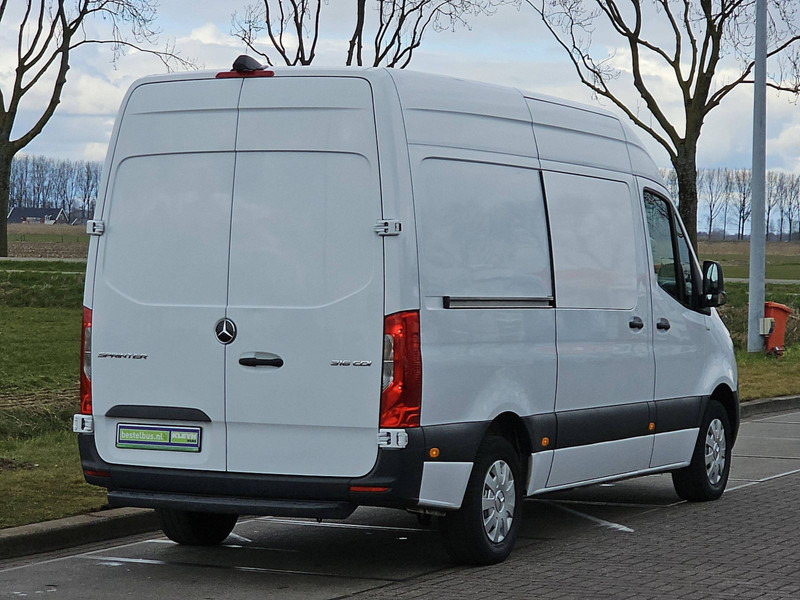 Mercedes-Benz Sprinter 316 L2H2 Automaat RWD! - فان: صور 3 Mercedes-Benz Sprinter 316 L2H2 Automaat RWD! - فان: صور 3