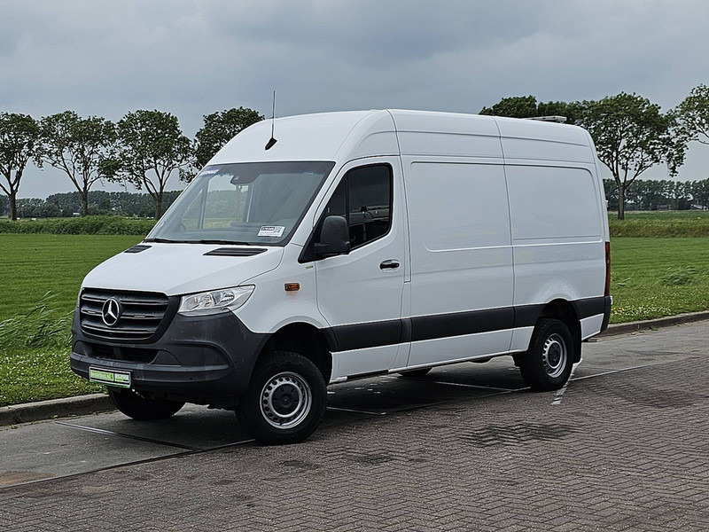 Mercedes-Benz Sprinter 316 L2H2 Mbux 4x4 Autom! - فان: صور 2 Mercedes-Benz Sprinter 316 L2H2 Mbux 4x4 Autom! - فان: صور 2