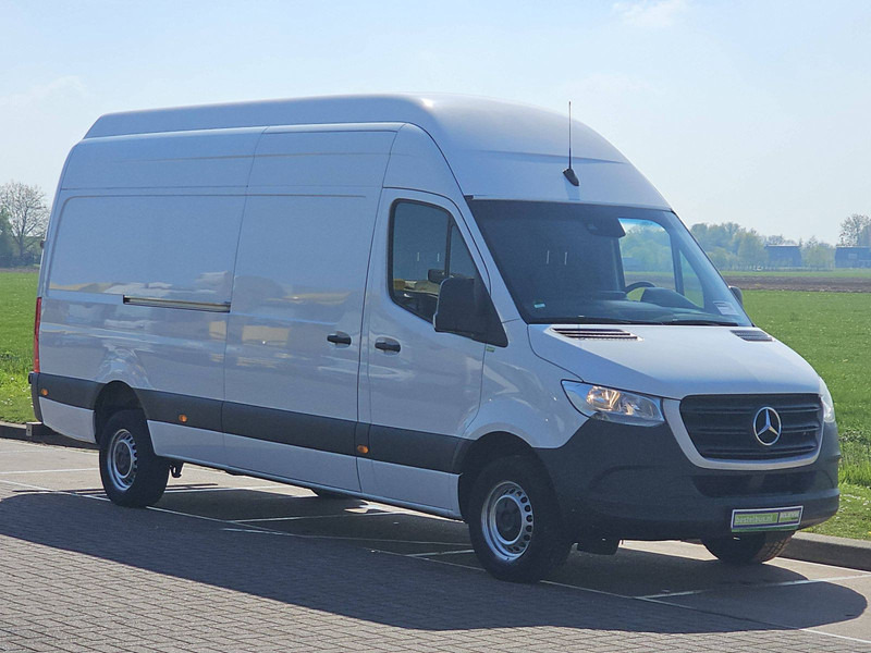Mercedes-Benz Sprinter 317 CDI L3H3 AUT. - فان: صور 5 Mercedes-Benz Sprinter 317 CDI L3H3 AUT. - فان: صور 5