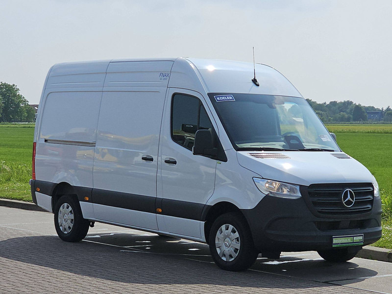 Mercedes-Benz Sprinter 317 L2H2 Koelwagen D/N! - الشاحنات الصغيرة المبردة: صور 5 Mercedes-Benz Sprinter 317 L2H2 Koelwagen D/N! - الشاحنات الصغيرة المبردة: صور 5