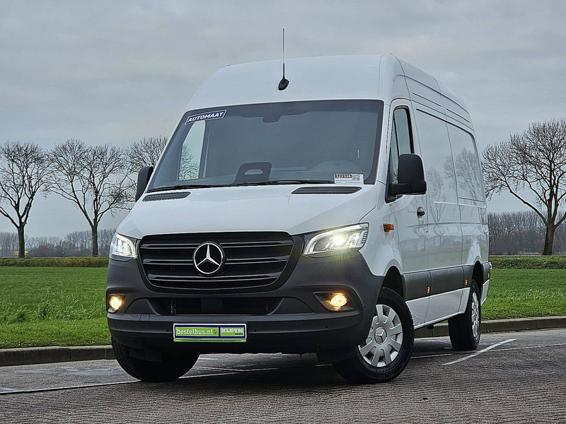 Mercedes-Benz Sprinter 317 L2H2 LED Mbux 10 - فان: صور 1 Mercedes-Benz Sprinter 317 L2H2 LED Mbux 10 - فان: صور 1