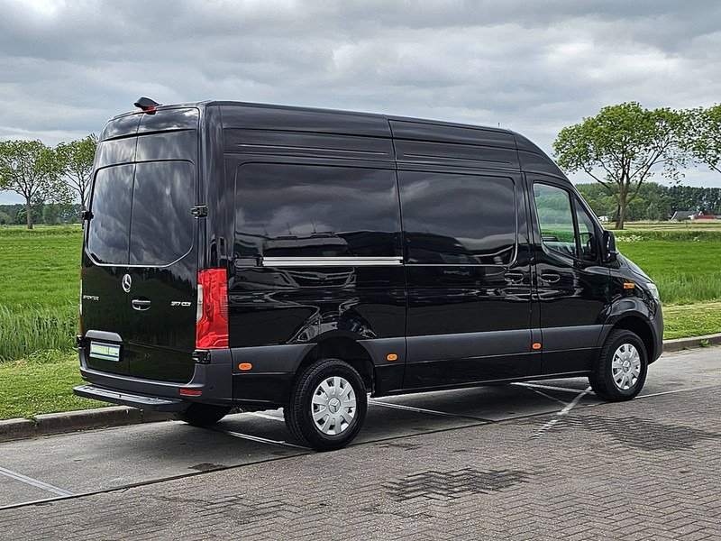 Mercedes-Benz Sprinter 317 L2H2 LED RWD! - فان: صور 3 Mercedes-Benz Sprinter 317 L2H2 LED RWD! - فان: صور 3