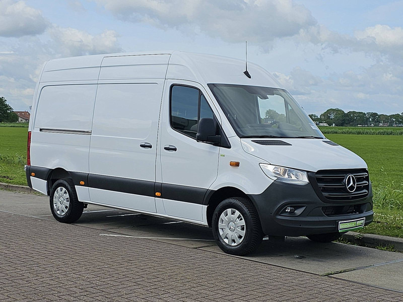 فان Mercedes-Benz Sprinter 317 L2H2 Navi Mbux: صور 5