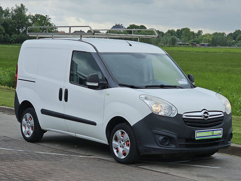 Opel Combo 1.3 - فان المدمجة: صور 5 Opel Combo 1.3 - فان المدمجة: صور 5