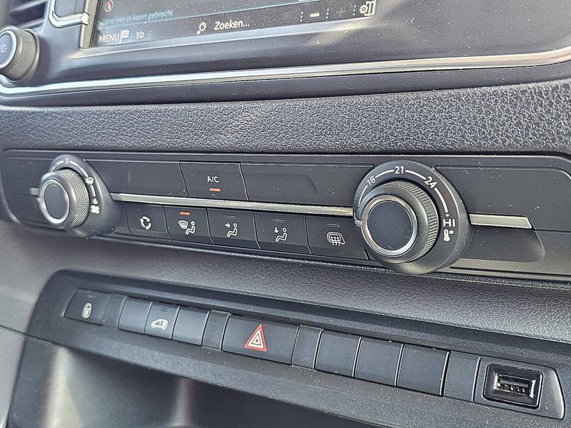 Peugeot Expert 2.0 L2 Automaat Navi AC! إيجار Peugeot Expert 2.0 L2 Automaat Navi AC!: صور 10
