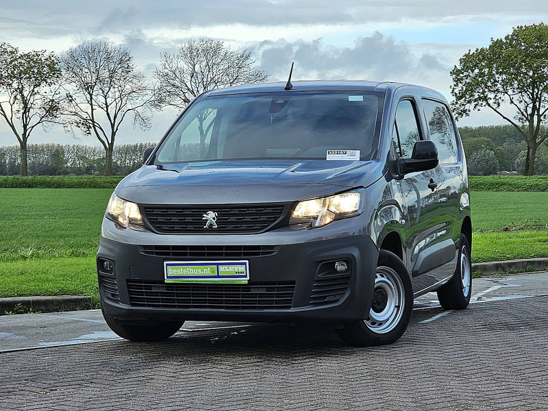 Peugeot Partner 1.5 L1H1 Navi Euro6 AC! - الشاحنات الصغيرة صندوق مغلق: صور 1 Peugeot Partner 1.5 L1H1 Navi Euro6 AC! - الشاحنات الصغيرة صندوق مغلق: صور 1