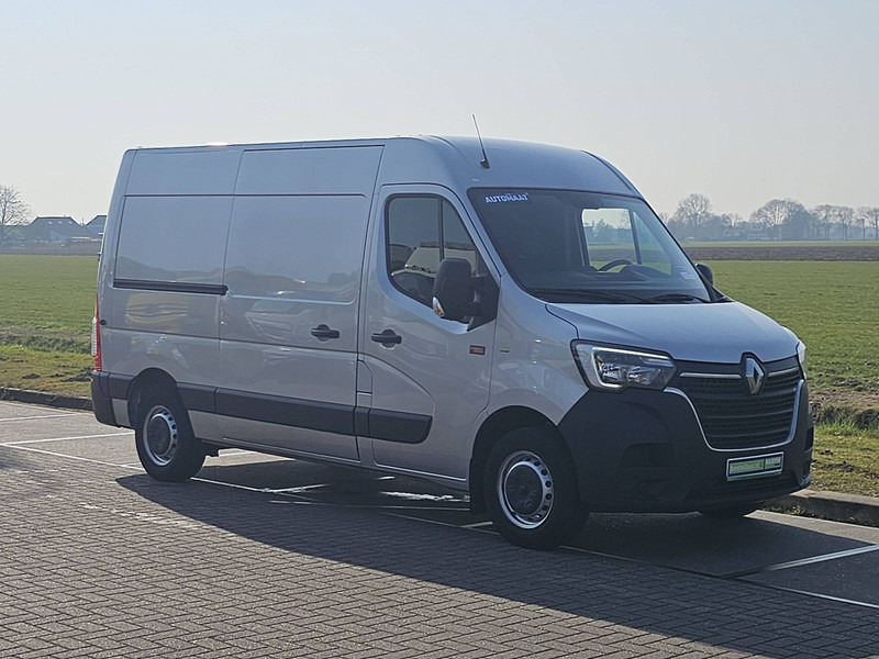 Renault Master 2.3 DCI 150 AUT. L2H2 - فان: صور 5 Renault Master 2.3 DCI 150 AUT. L2H2 - فان: صور 5