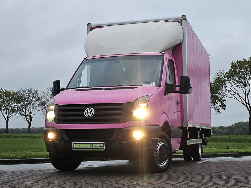 Volkswagen Crafter - الشاحنات الصغيرة صندوق مغلق: صور 1 Volkswagen Crafter - الشاحنات الصغيرة صندوق مغلق: صور 1
