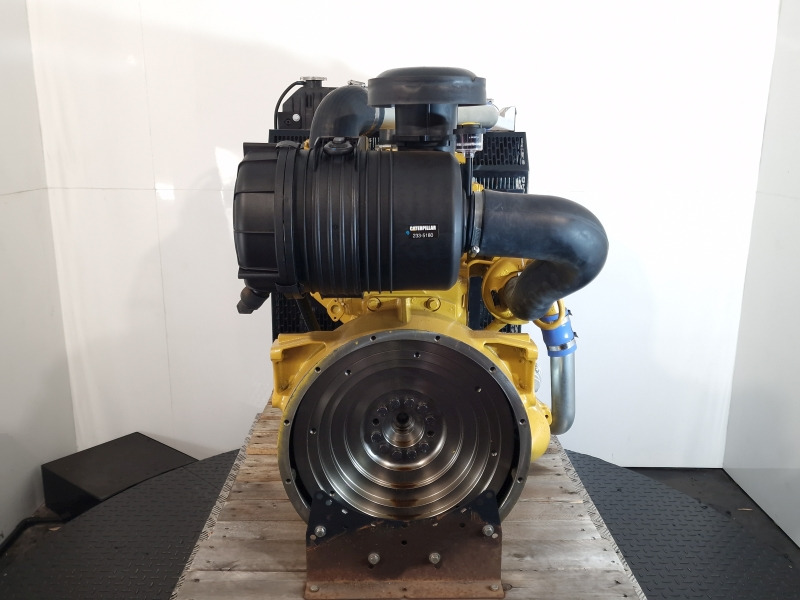Caterpillar  3054C DITAAC Engine + Radiator - المحرك - معدات صناعية: صور 4 Caterpillar  3054C DITAAC Engine + Radiator - المحرك - معدات صناعية: صور 4