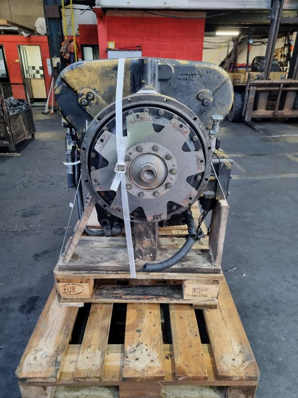 Dana Spicer 13.5HR32412-636 Gearbox - علبة التروس: صور 3 Dana Spicer 13.5HR32412-636 Gearbox - علبة التروس: صور 3