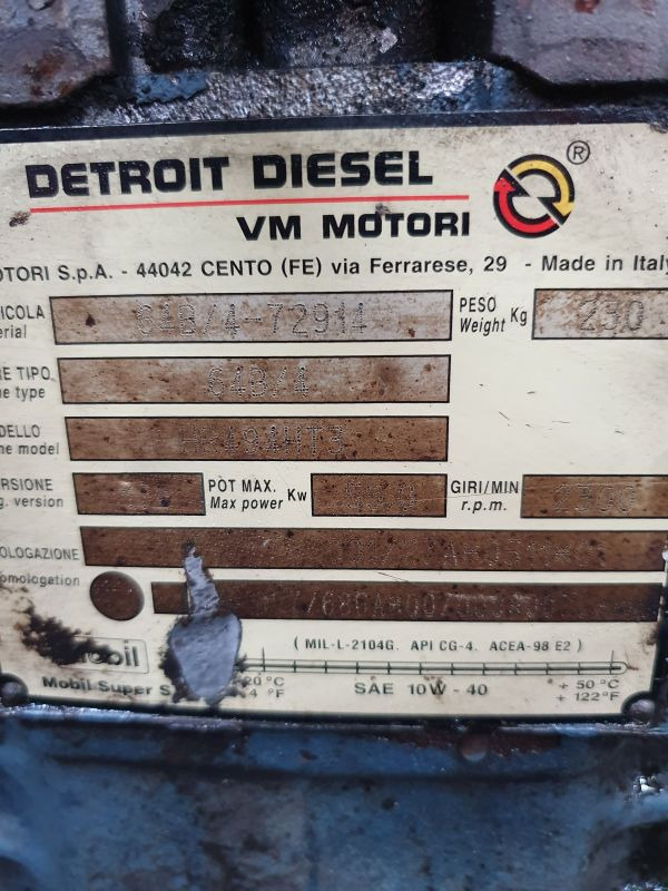 Detroit Diesel 64B/4 - المحرك - آلات البناء: صور 1 Detroit Diesel 64B/4 - المحرك - آلات البناء: صور 1