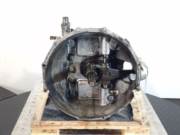 Eaton FS0/5206B V Y05192 Iveco Spec Gearbox - علبة التروس: صور 3 Eaton FS0/5206B V Y05192 Iveco Spec Gearbox - علبة التروس: صور 3
