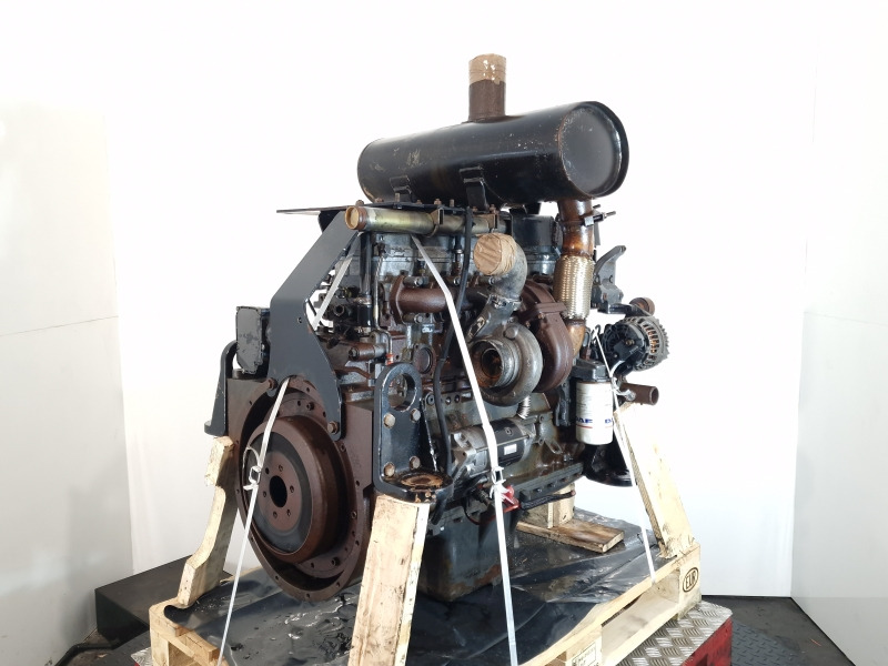 Iveco FPT 667TA F4HE0684J*D Engine (Plant) - المحرك - آلات البناء: صور 1 Iveco FPT 667TA F4HE0684J*D Engine (Plant) - المحرك - آلات البناء: صور 1