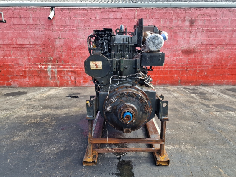 Komatsu SAA6D170E-5 Engine (Plant) - المحرك - آلات البناء: صور 3 Komatsu SAA6D170E-5 Engine (Plant) - المحرك - آلات البناء: صور 3