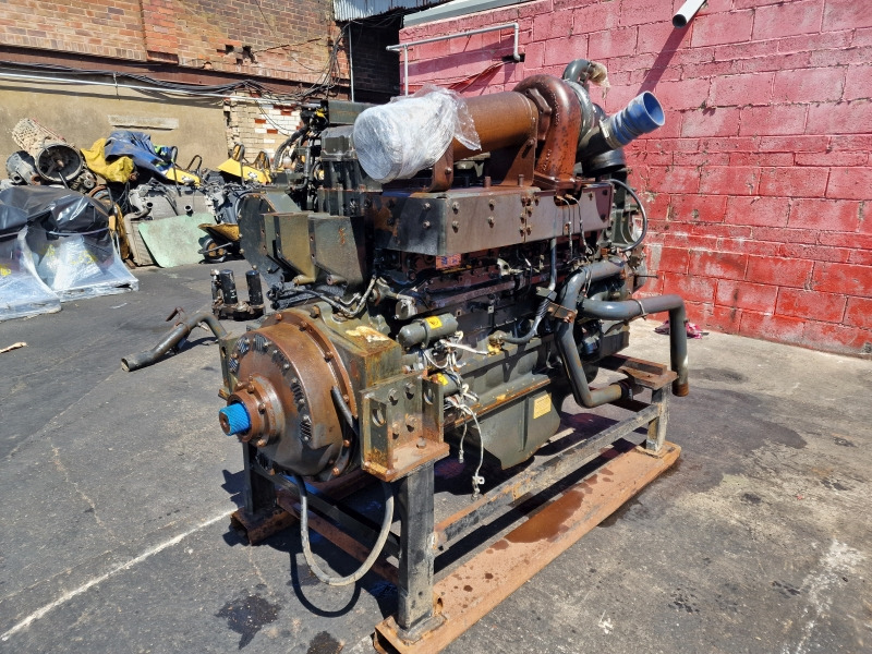 Komatsu SAA6D170E-5 Engine (Plant) - المحرك - آلات البناء: صور 1 Komatsu SAA6D170E-5 Engine (Plant) - المحرك - آلات البناء: صور 1