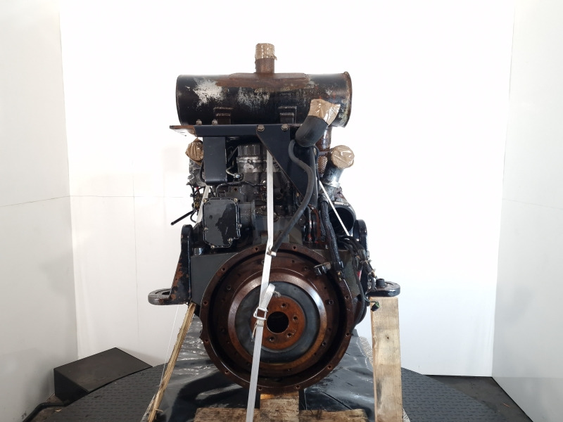 NH F4HE9684E*J102 667TA EBD Engine (Plant) - المحرك - آلات البناء: صور 2 NH F4HE9684E*J102 667TA EBD Engine (Plant) - المحرك - آلات البناء: صور 2