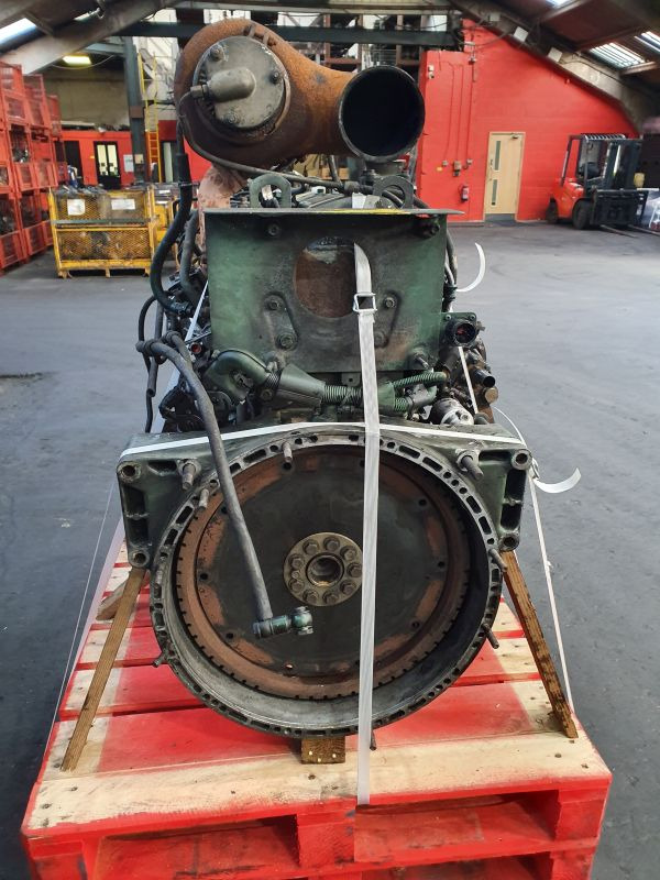Volvo D7C215 - المحرك: صور 2 Volvo D7C215 - المحرك: صور 2