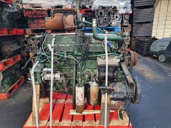 Volvo D7C215 - المحرك: صور 4 Volvo D7C215 - المحرك: صور 4