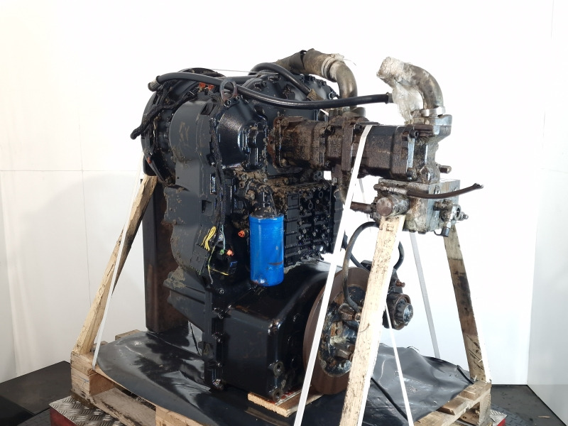 ZF Industrial 4WG190 For Case 721C wheel Loader Gearbox Industrial - علبة التروس - معدات صناعية: صور 5 ZF Industrial 4WG190 For Case 721C wheel Loader Gearbox Industrial - علبة التروس - معدات صناعية: صور 5