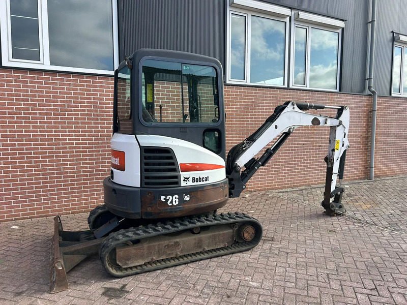 Bobcat E26 - حفارة مصغرة: صور 4 Bobcat E26 - حفارة مصغرة: صور 4