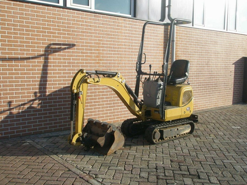 Caterpillar 300.9 - حفارة مصغرة: صور 1 Caterpillar 300.9 - حفارة مصغرة: صور 1