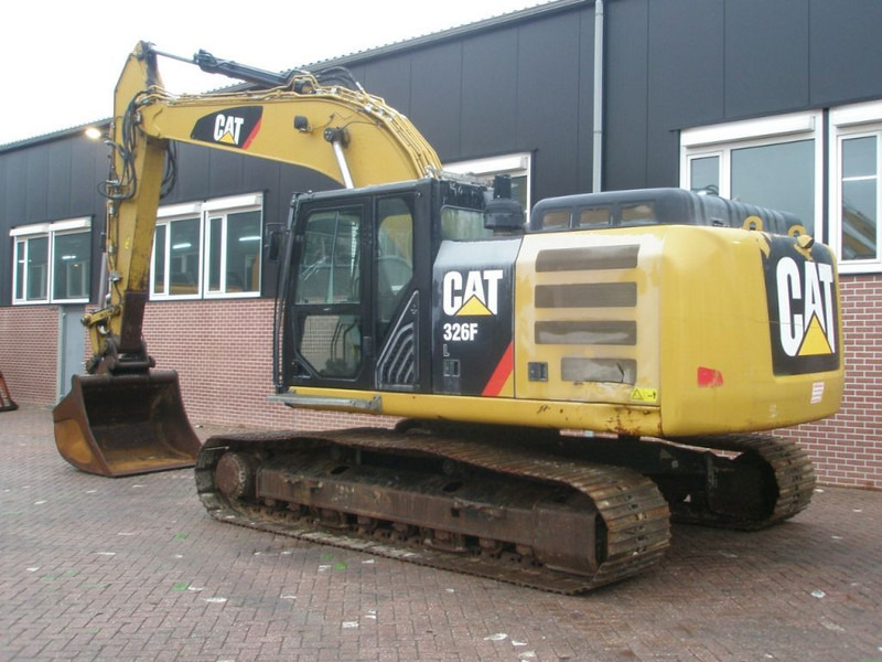 Caterpillar 326FL - حفارات زحافة: صور 2 Caterpillar 326FL - حفارات زحافة: صور 2