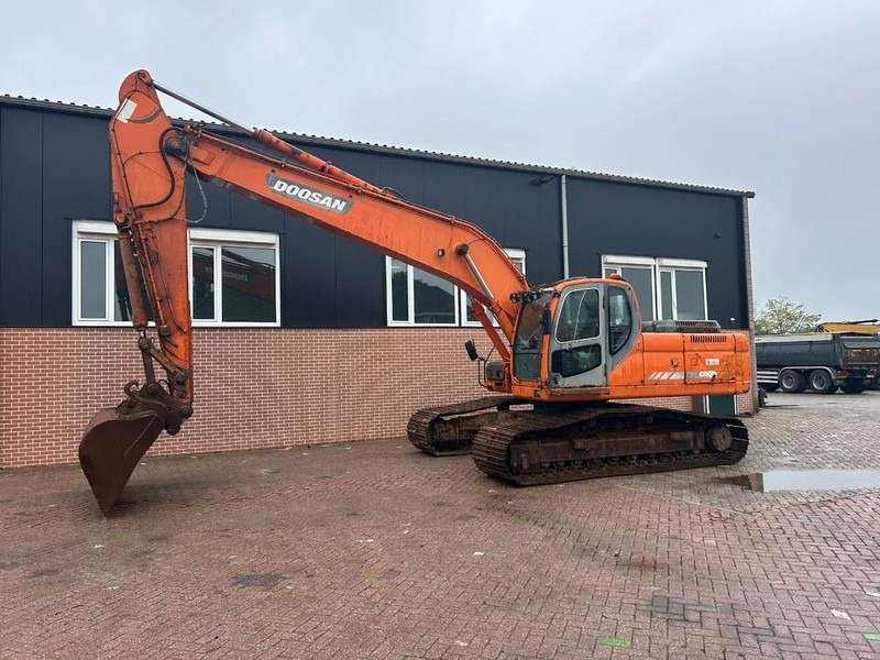 Doosan DX255LC - حفارات زحافة: صور 1 Doosan DX255LC - حفارات زحافة: صور 1