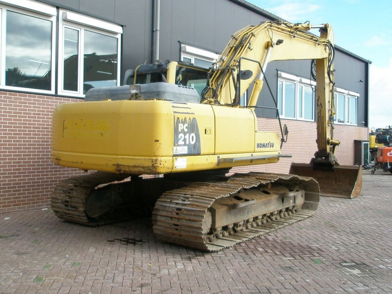 Komatsu PC 210LC-8 - حفارات زحافة: صور 3 Komatsu PC 210LC-8 - حفارات زحافة: صور 3
