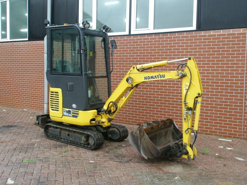 Komatsu PC16R-3HS - حفارة مصغرة: صور 4 Komatsu PC16R-3HS - حفارة مصغرة: صور 4
