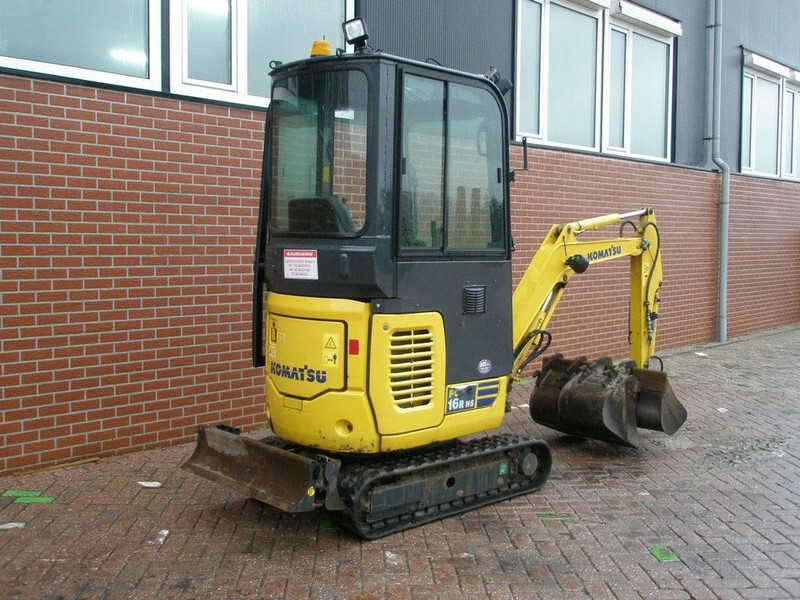 Komatsu PC16R-3HS - حفارة مصغرة: صور 3 Komatsu PC16R-3HS - حفارة مصغرة: صور 3